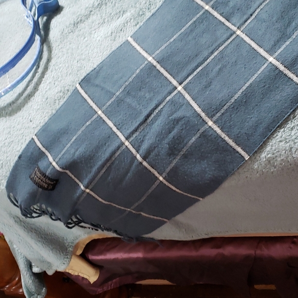 Christian Dior scarf - Picture 4 of 5